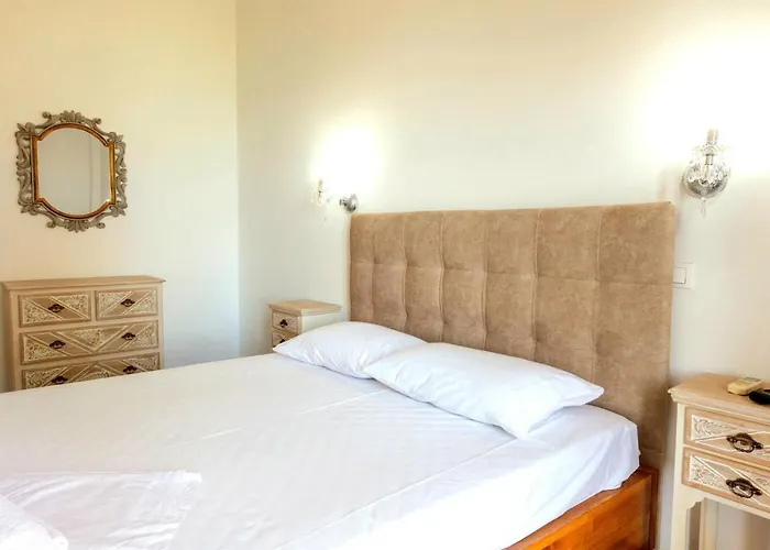 Seaheaven A2 - Beachfront Nest Memi, Корони