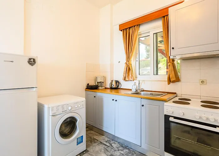 Dom wakacyjny Beachfront Nest Memi, - Seaheaven - A2